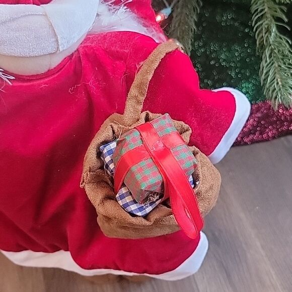 Whimsical Santa decor 21" tall - Picture 6 of 8